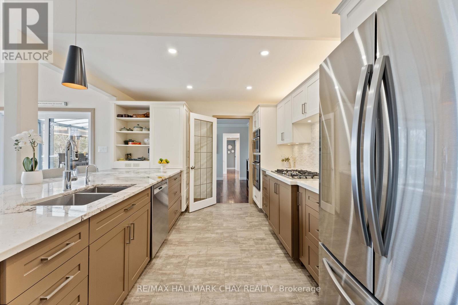 3285 ROCKCLIFFE COURT - 16