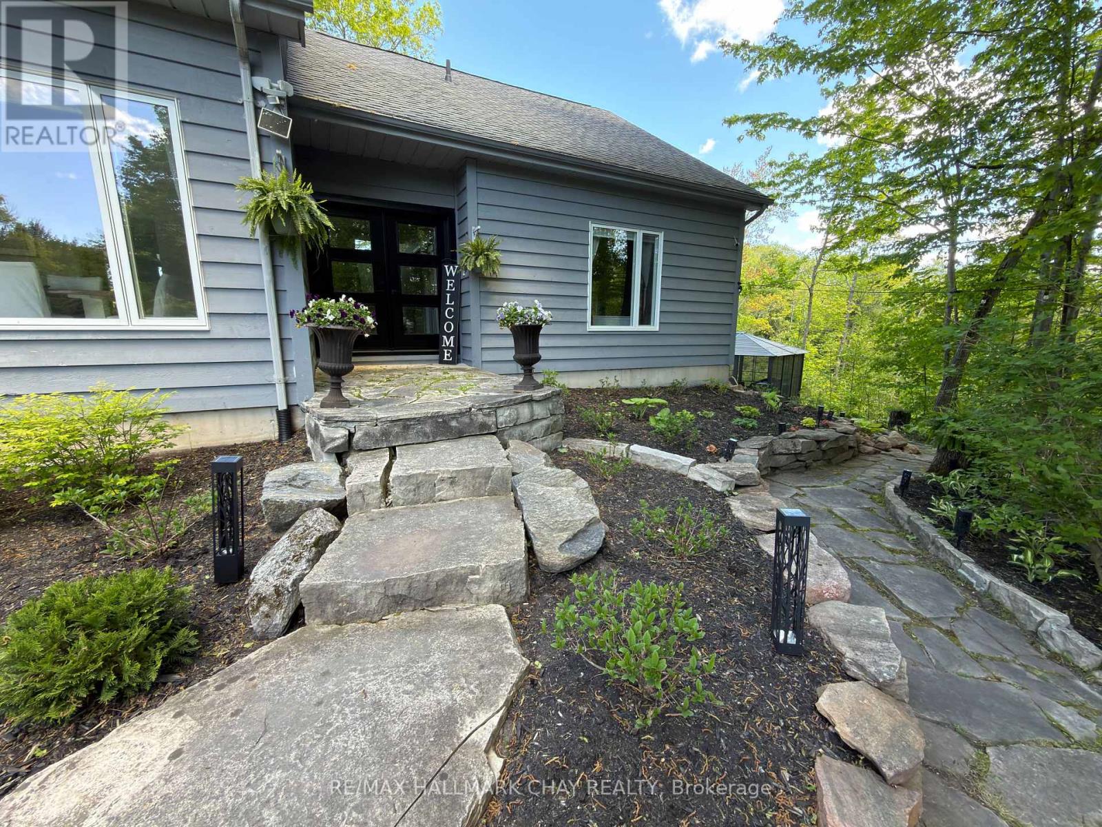 3285 ROCKCLIFFE COURT - 9
