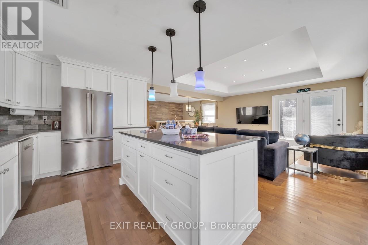 1531 FOXBORO STIRLING ROAD - 15