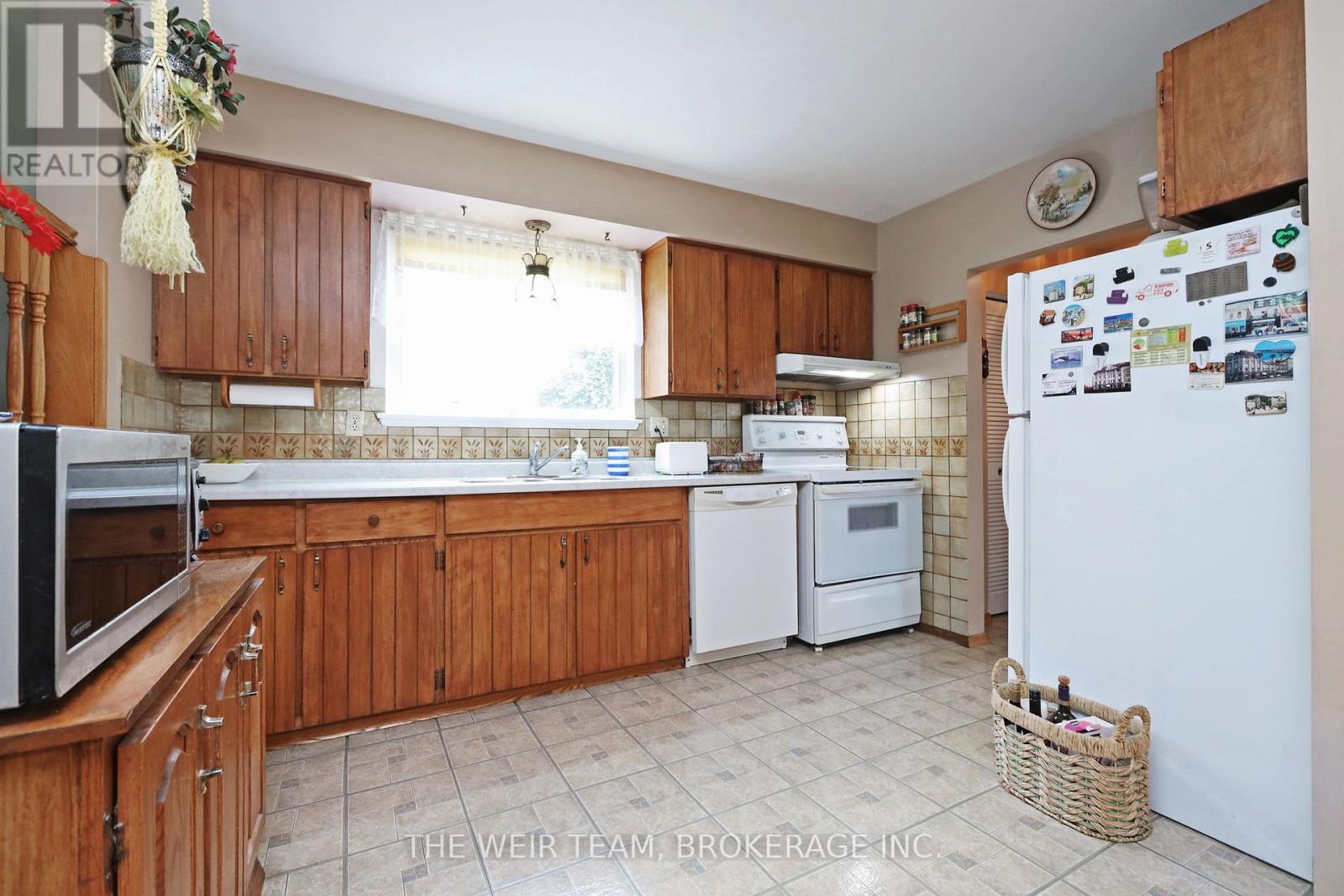 1577 OTTERBY ROAD - 12