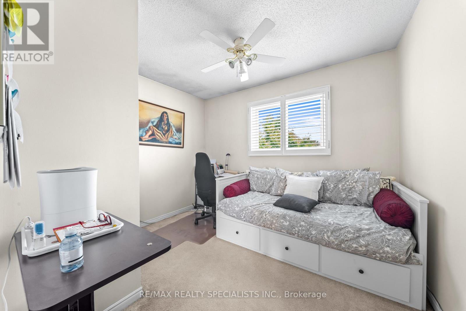 1004 QUEENSBRIDGE DRIVE - 21