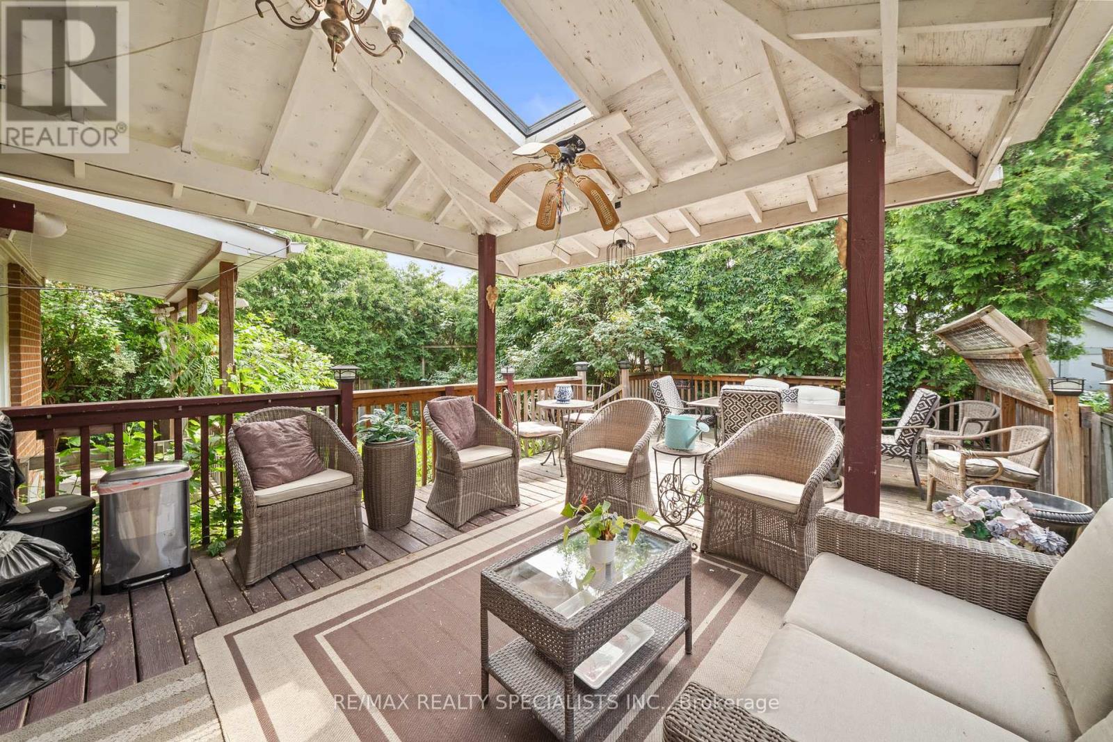 1004 QUEENSBRIDGE DRIVE - 31