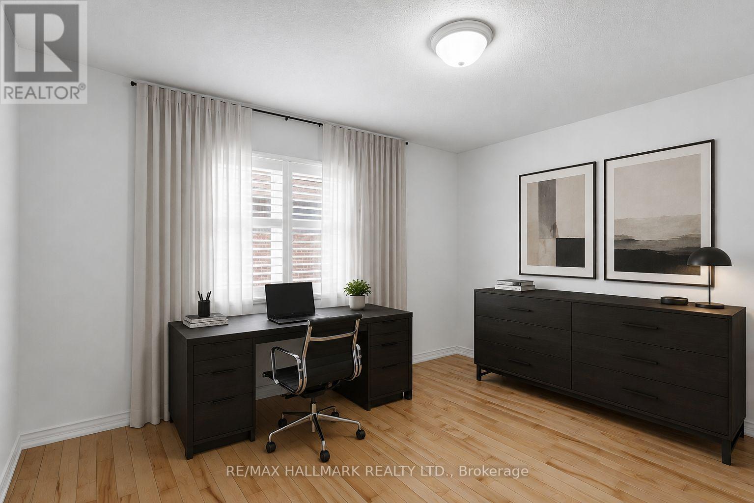 2013 ROSEMOUNT CRESCENT - Image 21