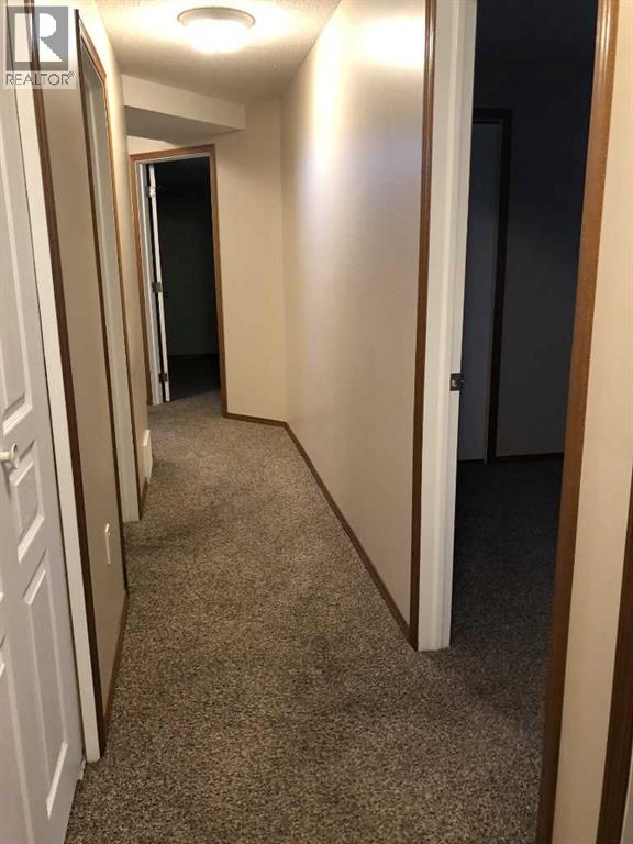 2608B 11 Avenue - 18