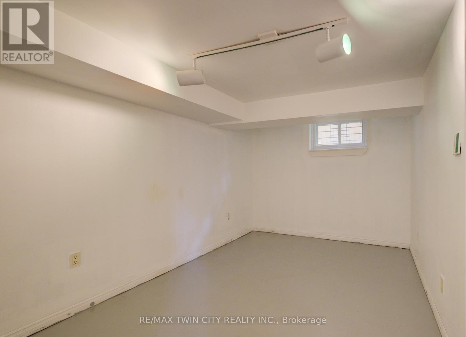227 LYDIA STREET - 28