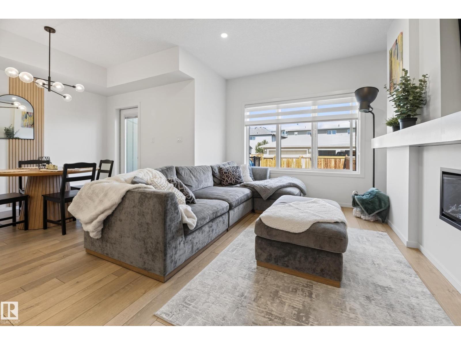 8038 174A AV NW — photo 13