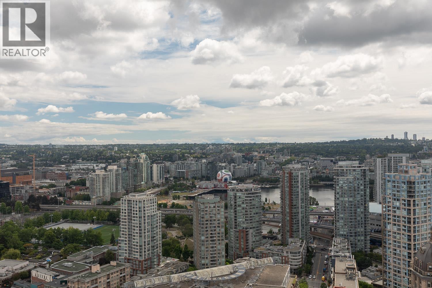 2903 128 W CORDOVA STREET, Vancouver