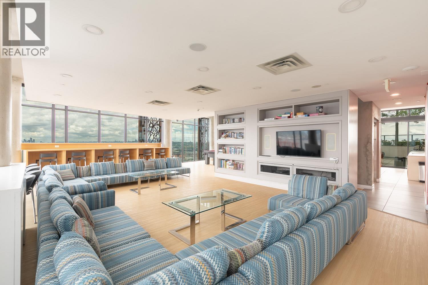 2903 128 W CORDOVA STREET, Vancouver