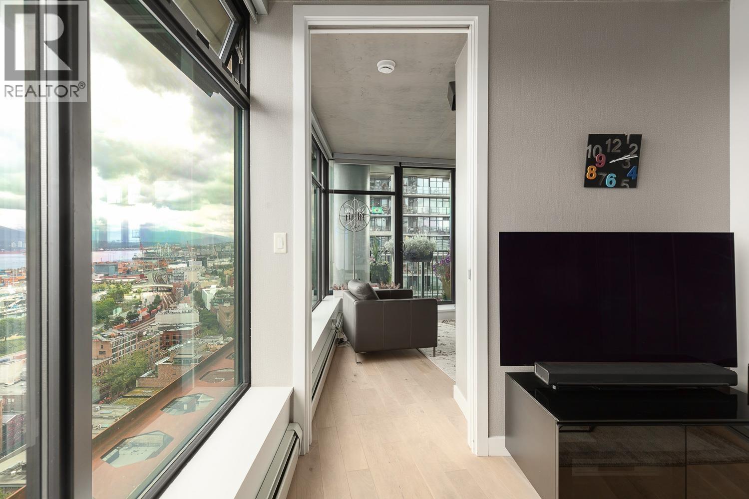 2903 128 W CORDOVA STREET, Vancouver