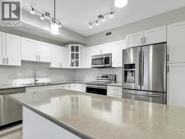 26-35 SYBIL CIRCLE - 7