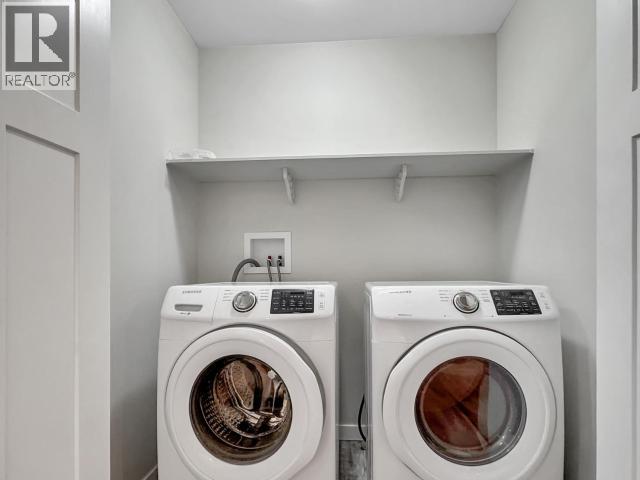 26-35 SYBIL CIRCLE - 23