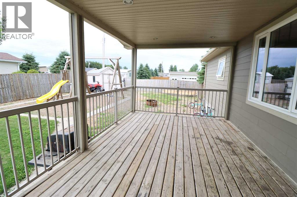 805 2nd St - 20