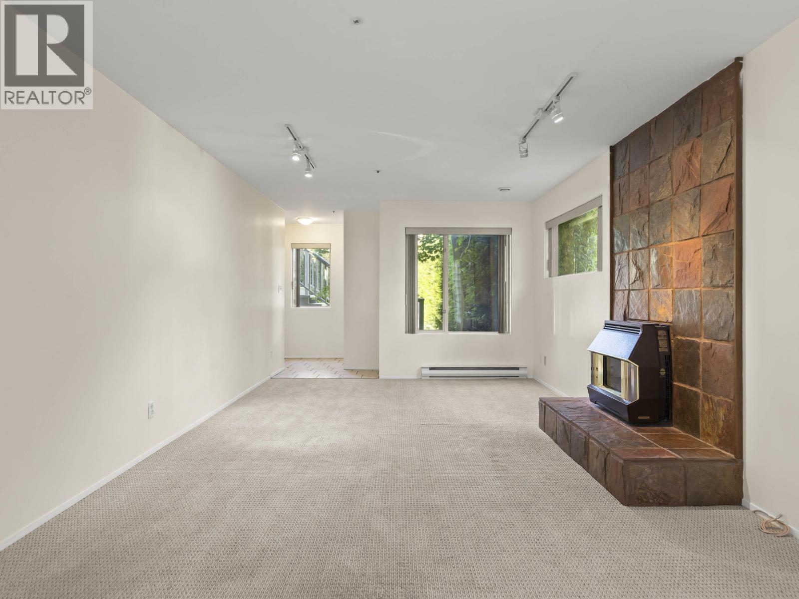 3622 W 8TH AVENUE, Vancouver