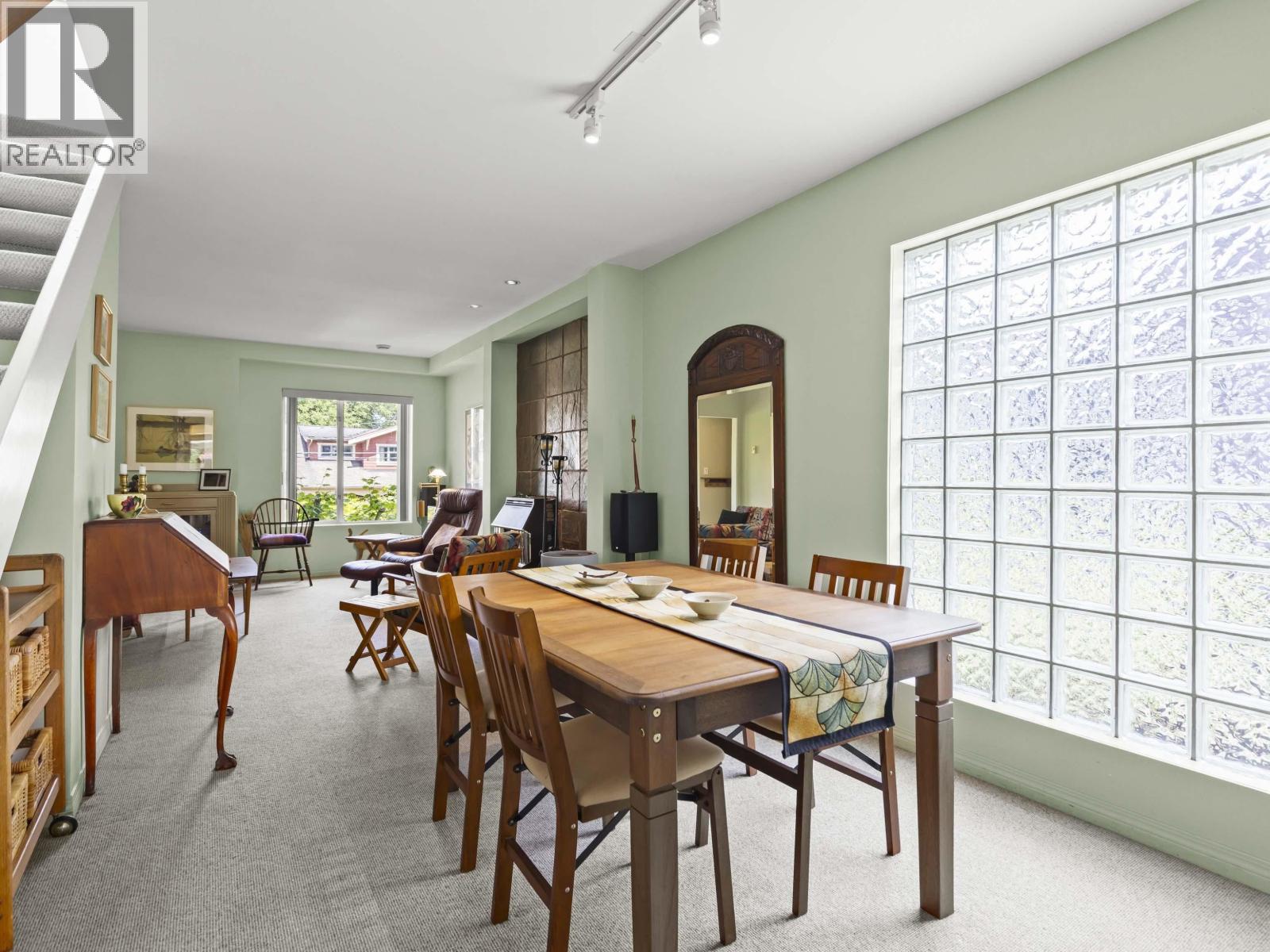 3622 W 8TH AVENUE, Vancouver
