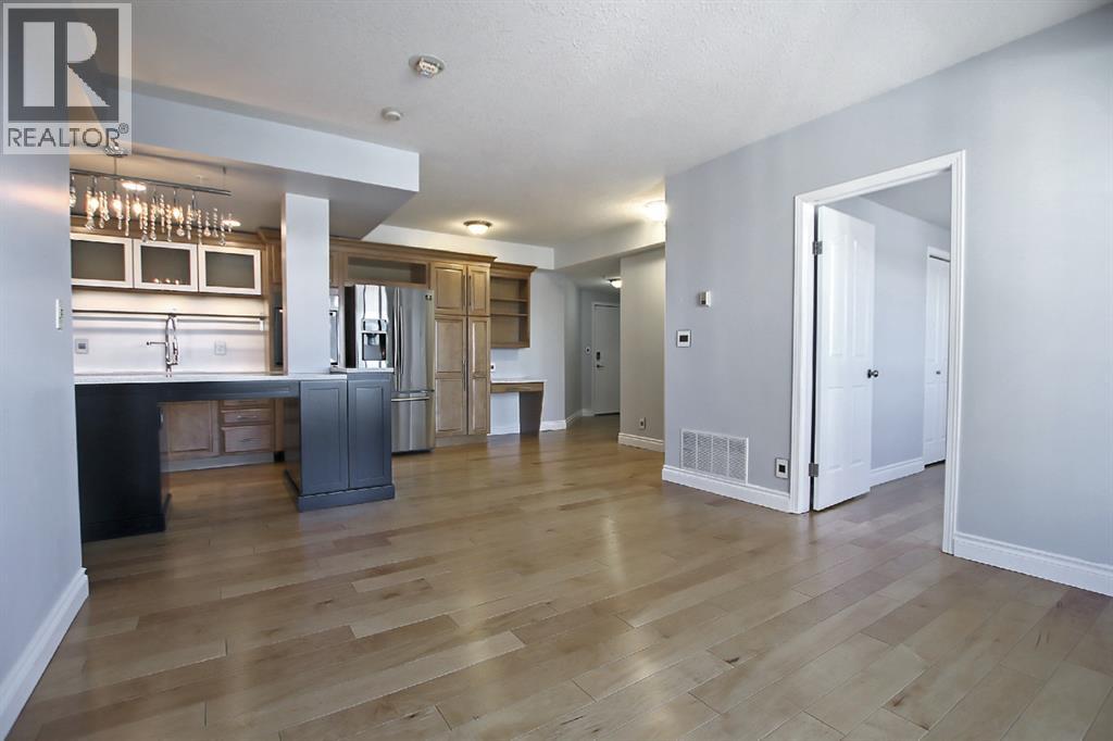 #1705 683 10 Street SW - 16