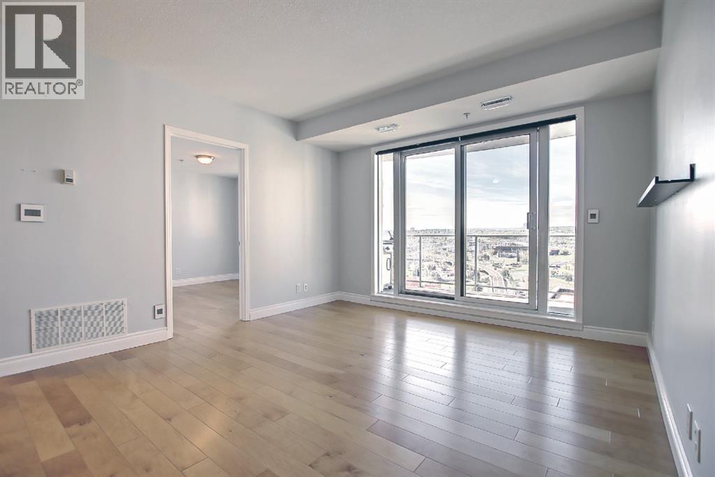#1705 683 10 Street SW - 17