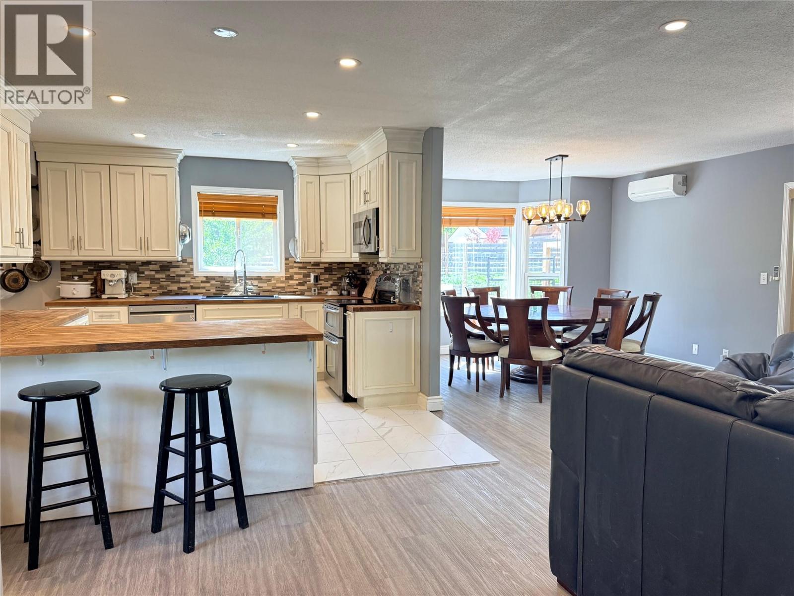 3356 EAST LAKE Drive - 10