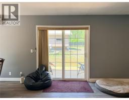 3356 East Lake Drive, Christina Lake, BC V0H1E1 Photo 12