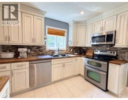3356 East Lake Drive, Christina Lake, BC V0H1E1 Photo 20