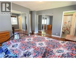 3356 East Lake Drive, Christina Lake, BC V0H1E1 Photo 31
