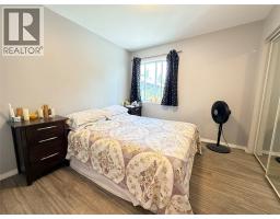 3356 East Lake Drive, Christina Lake, BC V0H1E1 Photo 24