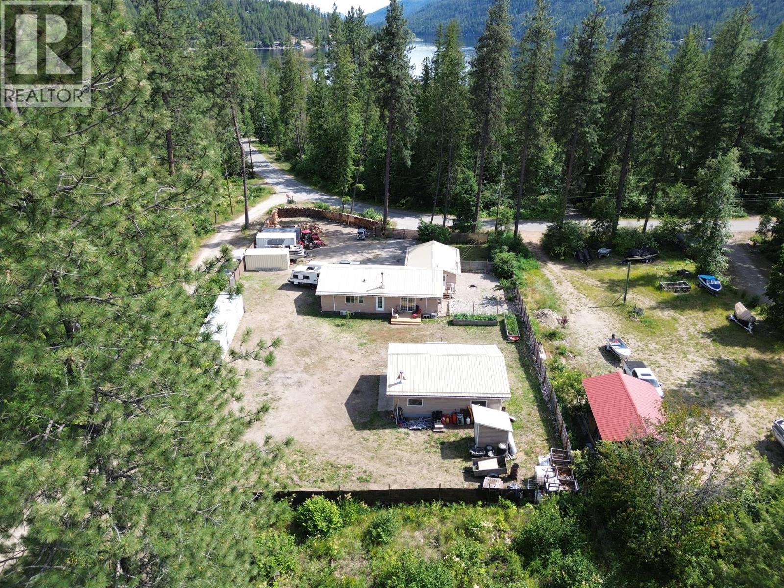 3356 EAST LAKE Drive - 55