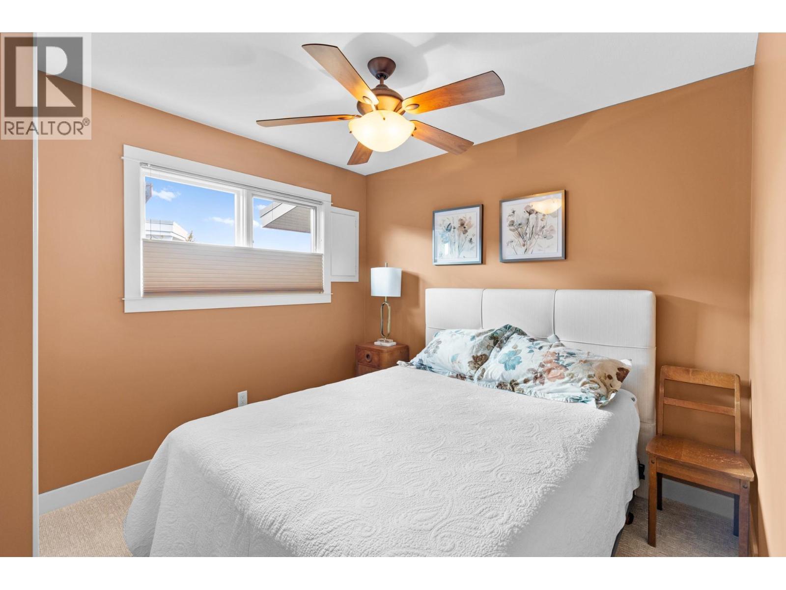 954 Fairway Crescent - 24