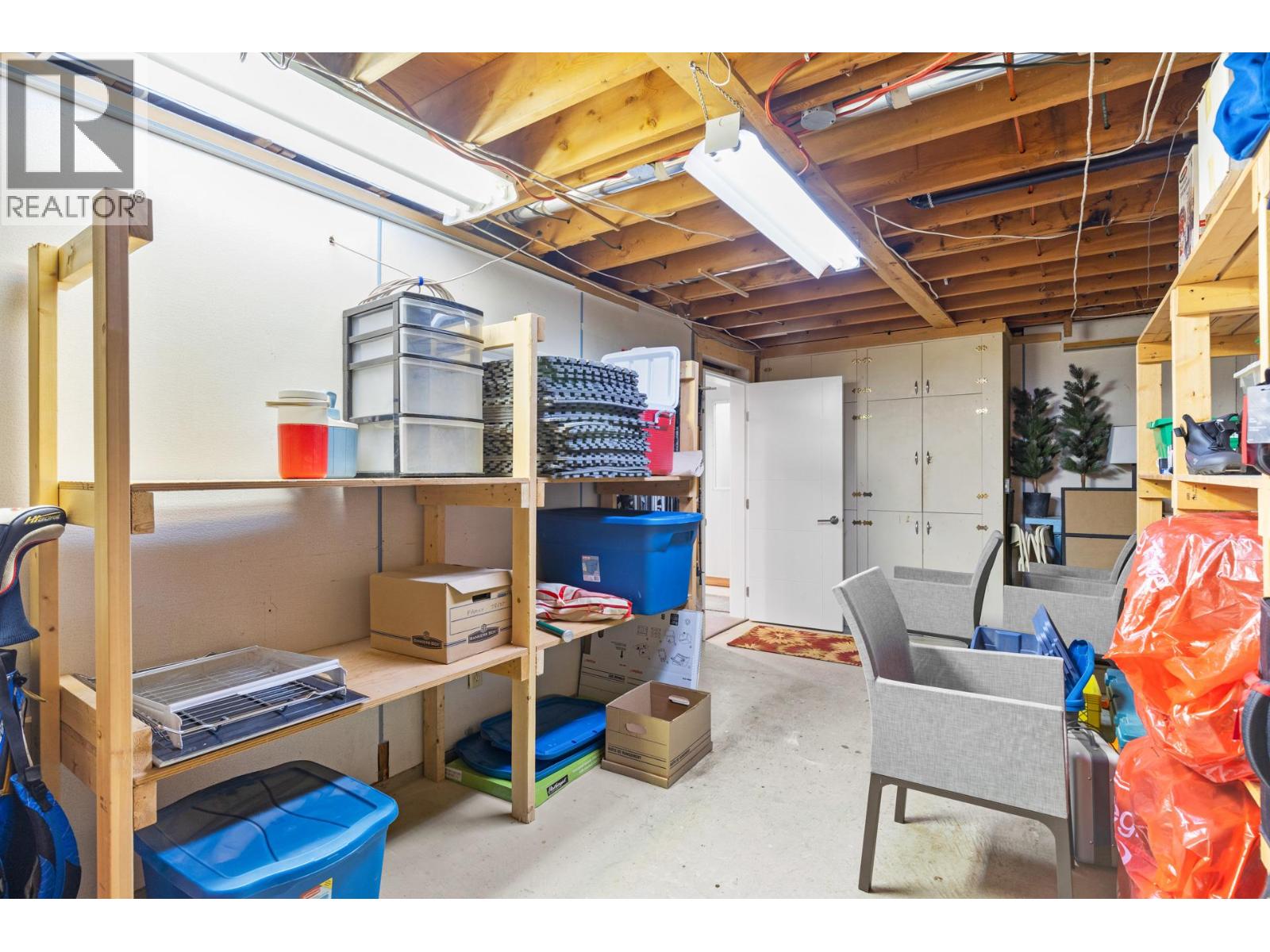 954 Fairway Crescent - 37