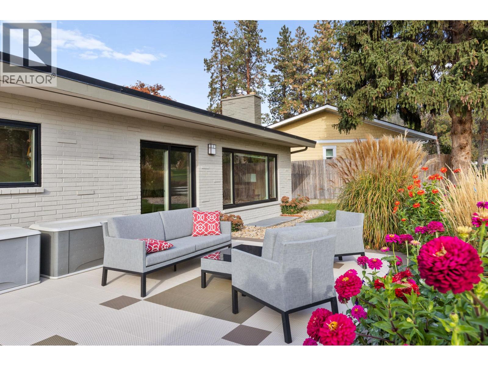 954 Fairway Crescent - 54