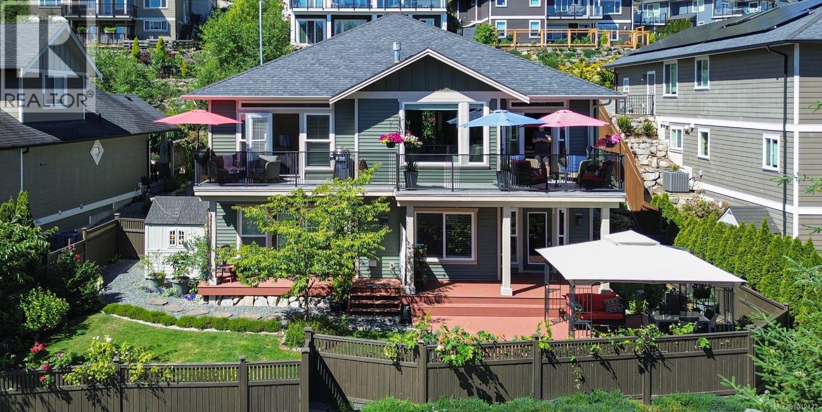 908 Hanington Rd, Ladysmith