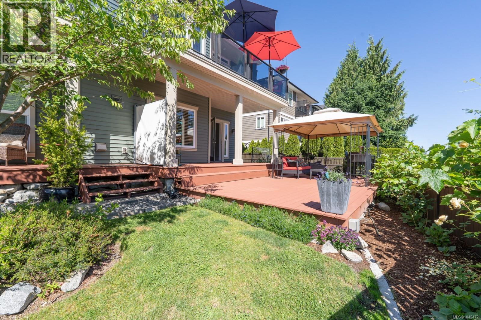 908 Hanington Rd, Ladysmith