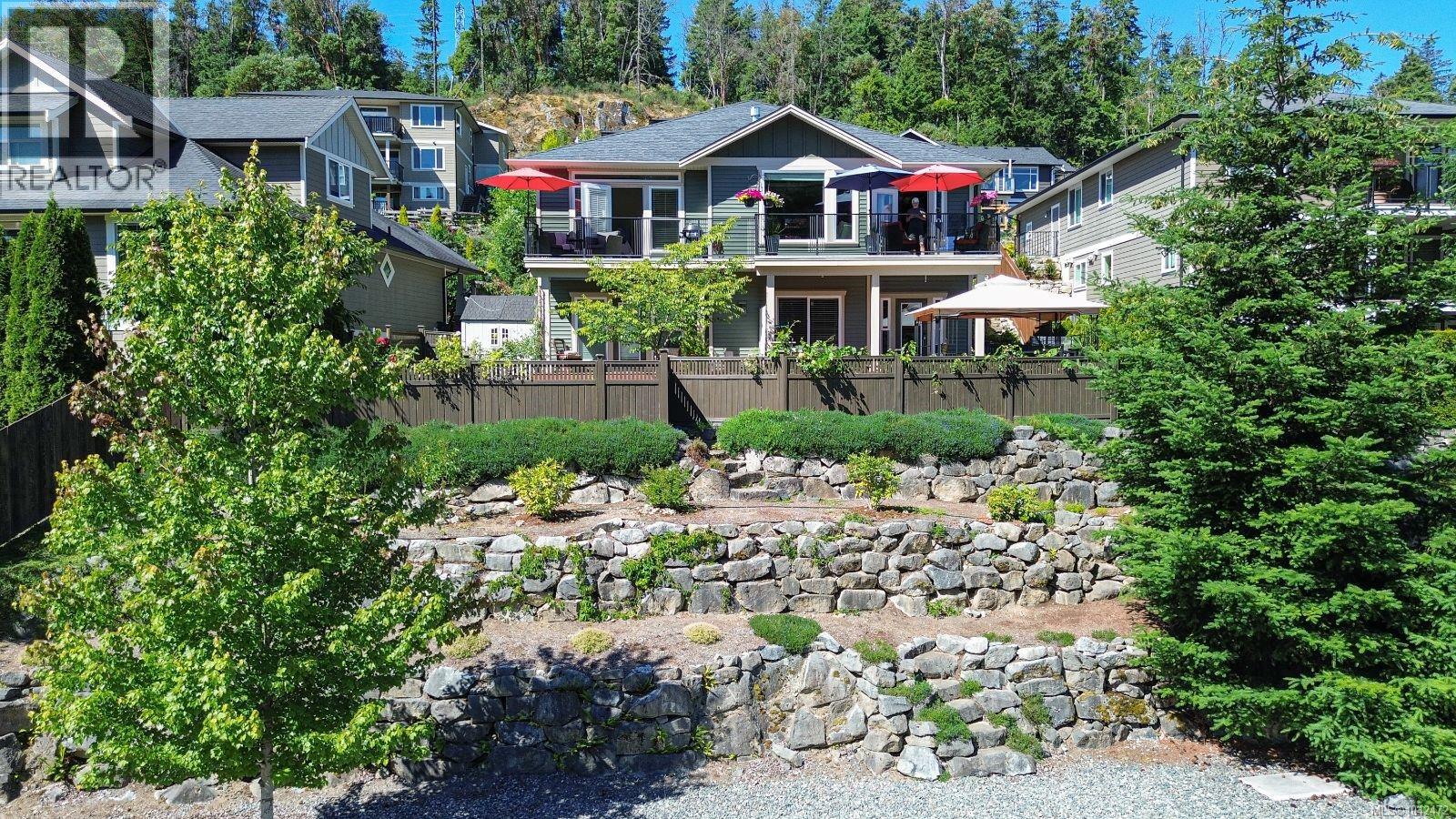 908 Hanington Rd, Ladysmith