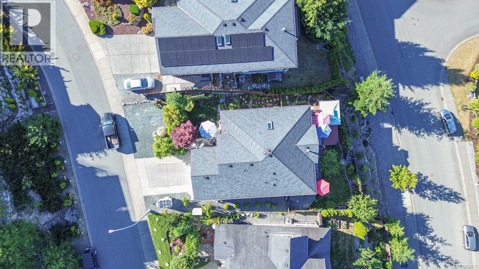 908 Hanington Rd, Ladysmith