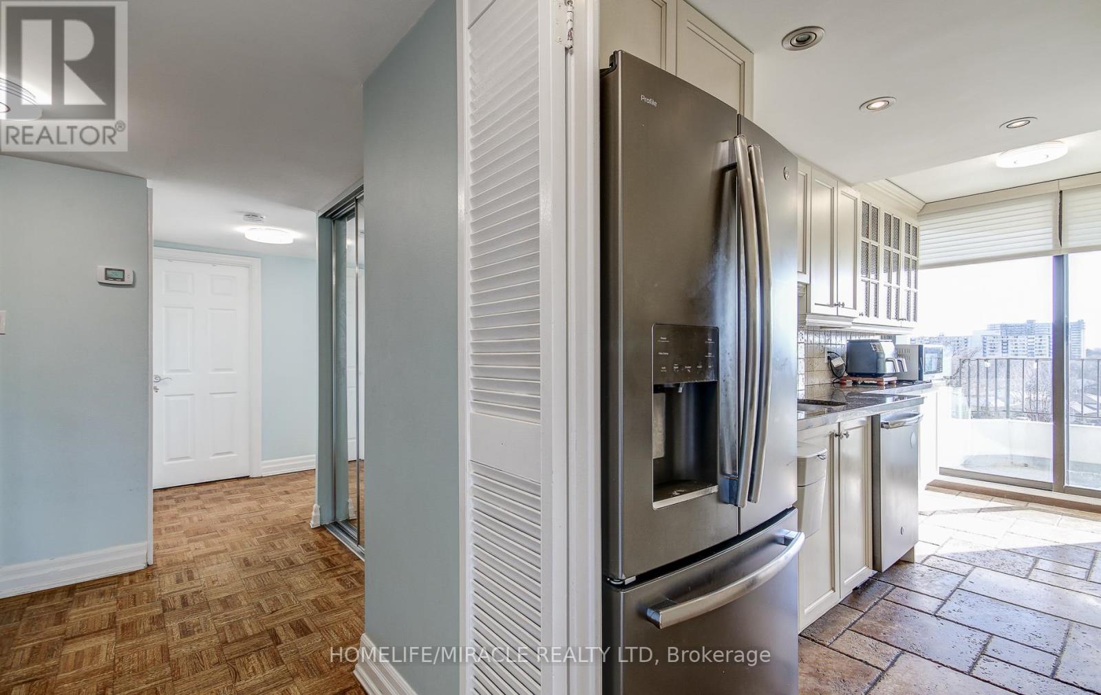 #504 1333 BLOOR STREET - 21