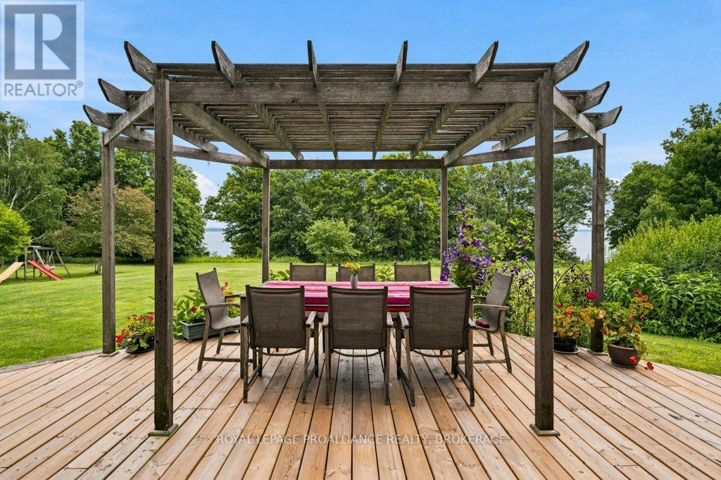 2576 HOWE ISLAND DRIVE - 35