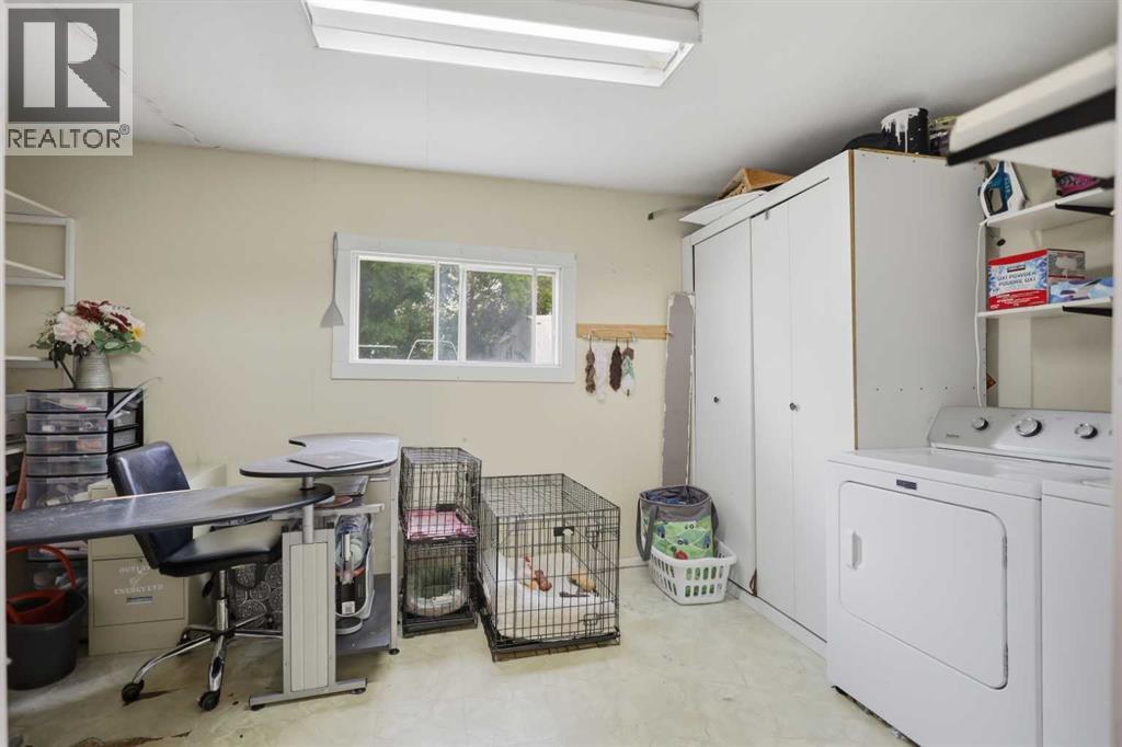 2525 Township Road 382 - 22