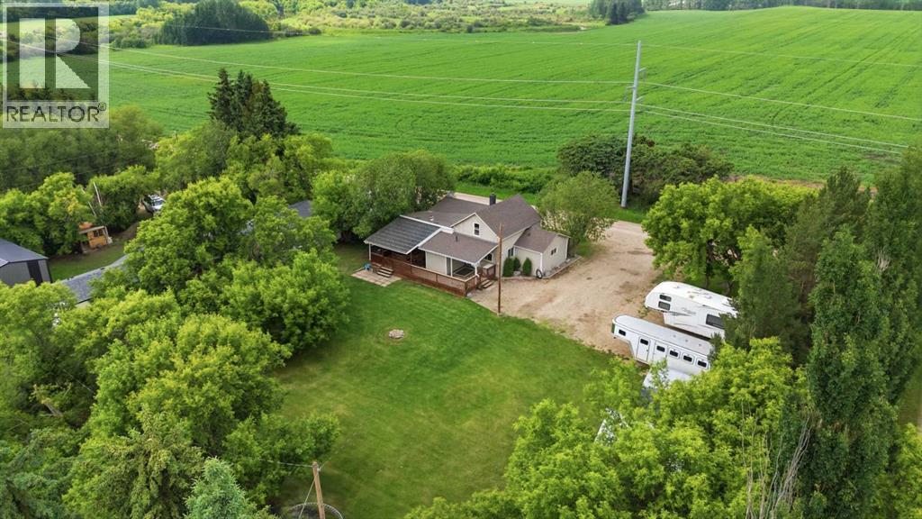 2525 Township Road 382 - 48