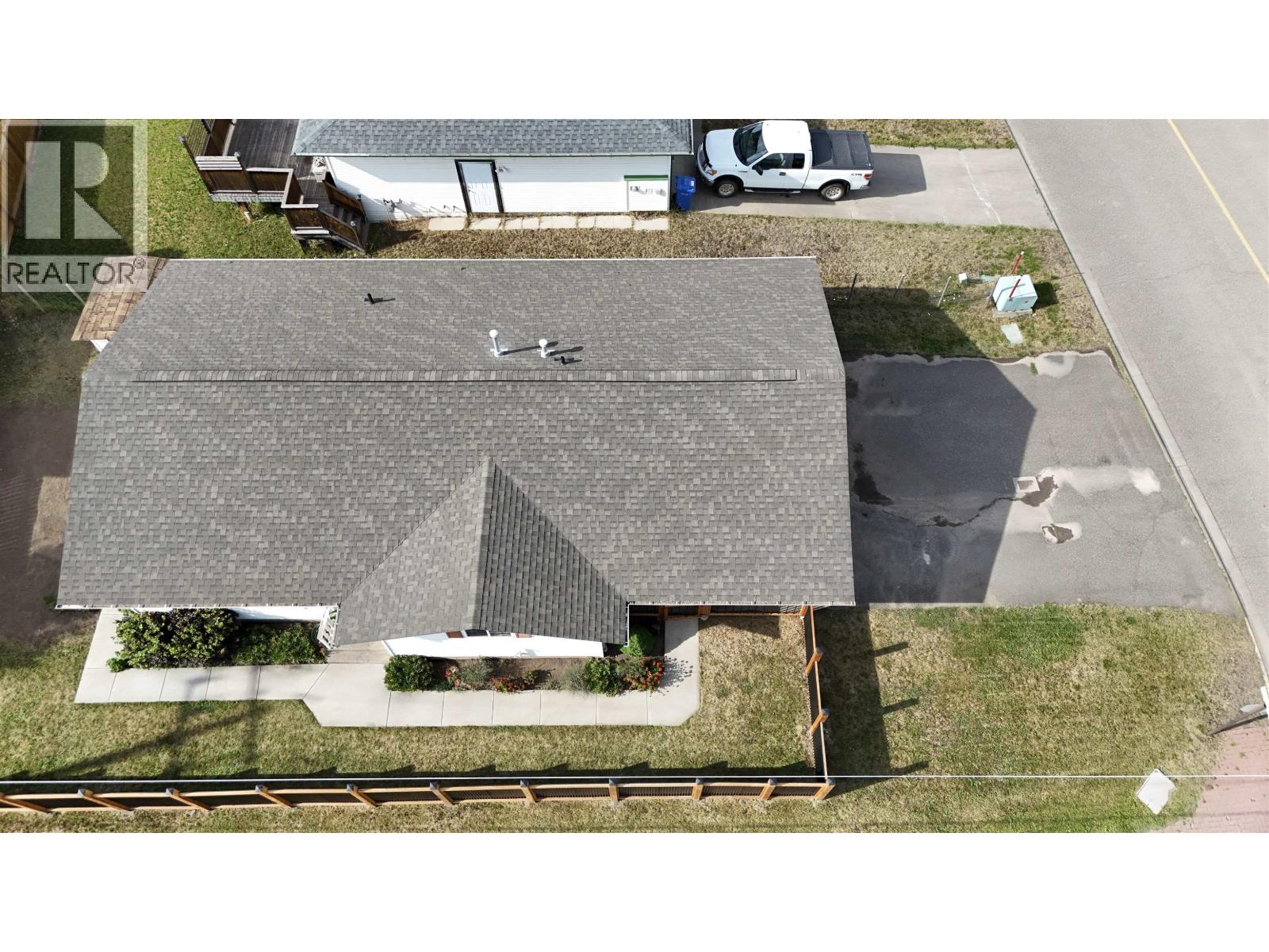 4215 MOUNTAINVIEW CRESCENT - 6