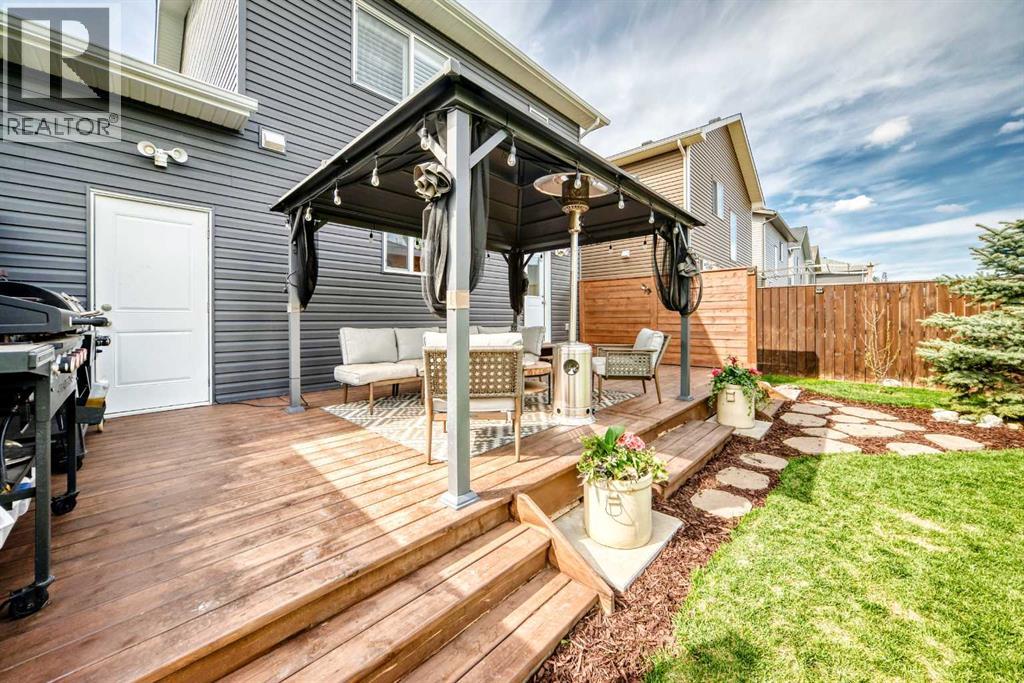 9 Bethune Way — photo 42