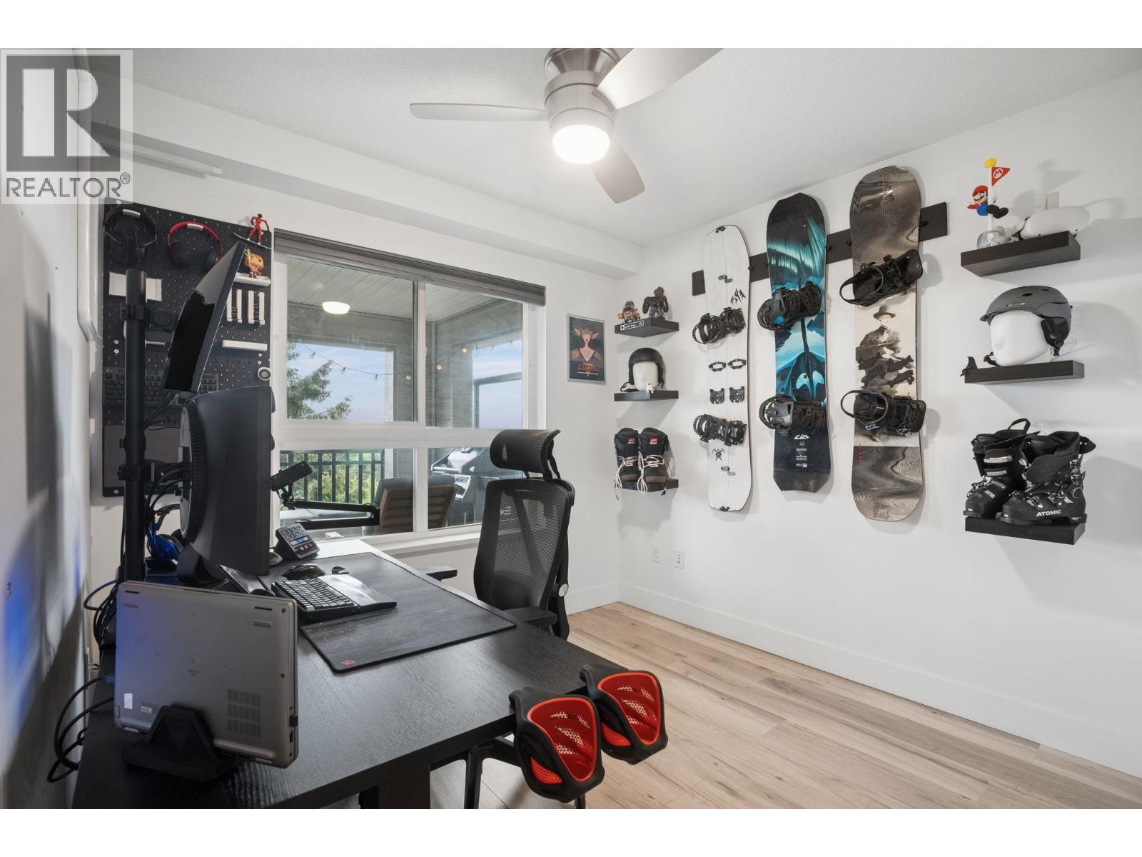 202 3082 DAYANEE SPRINGS BOULEVARD, Coquitlam