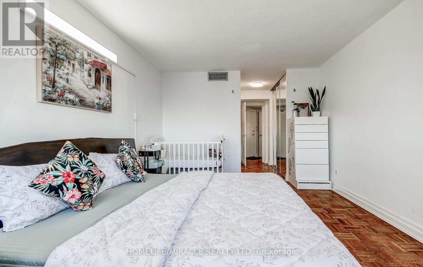 #504 1333 BLOOR STREET - 12