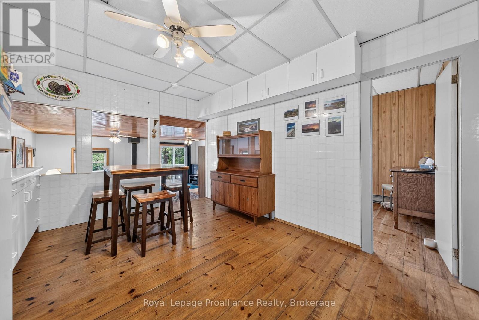 1166 ROCKY LANE - 10