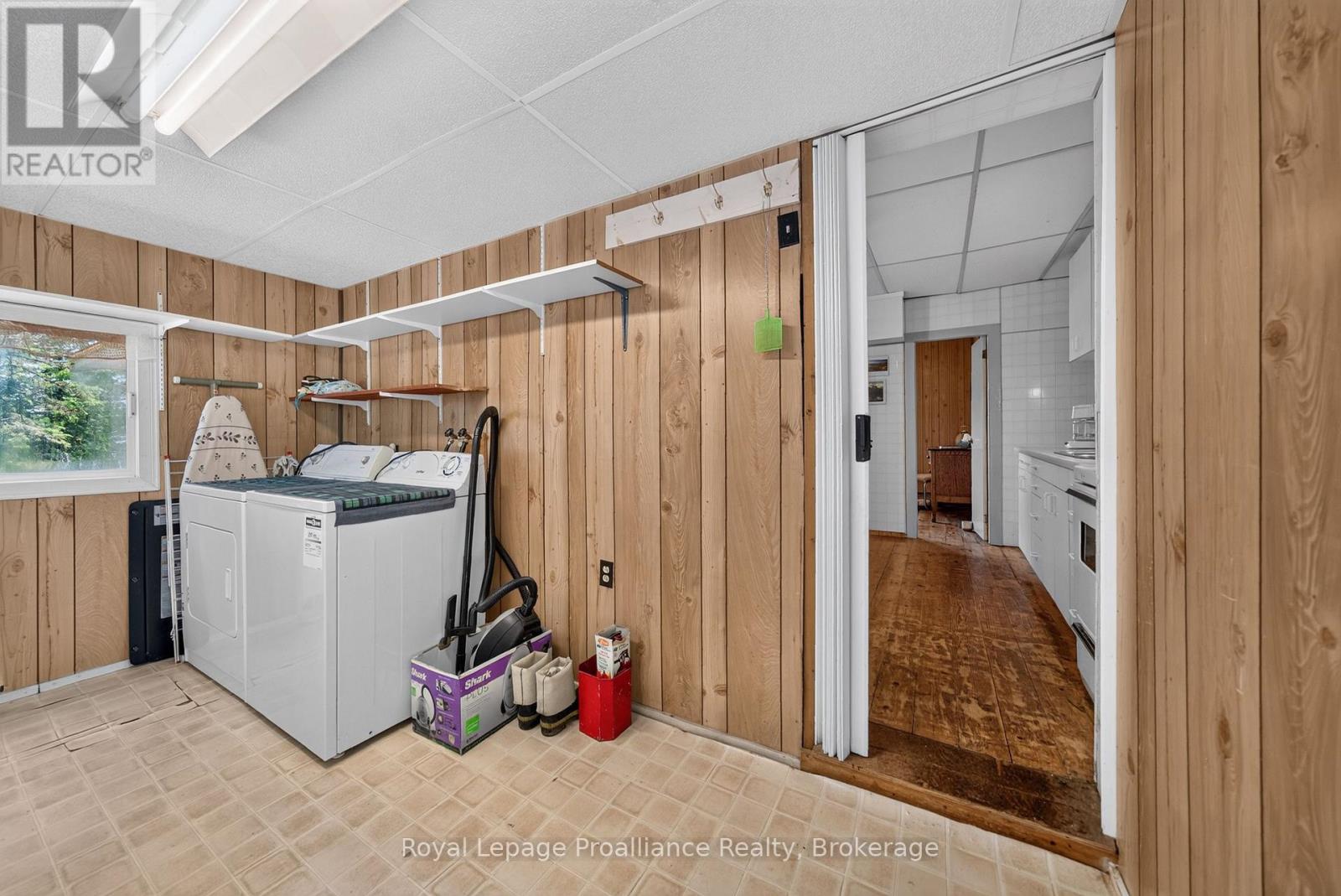 1166 ROCKY LANE - 25