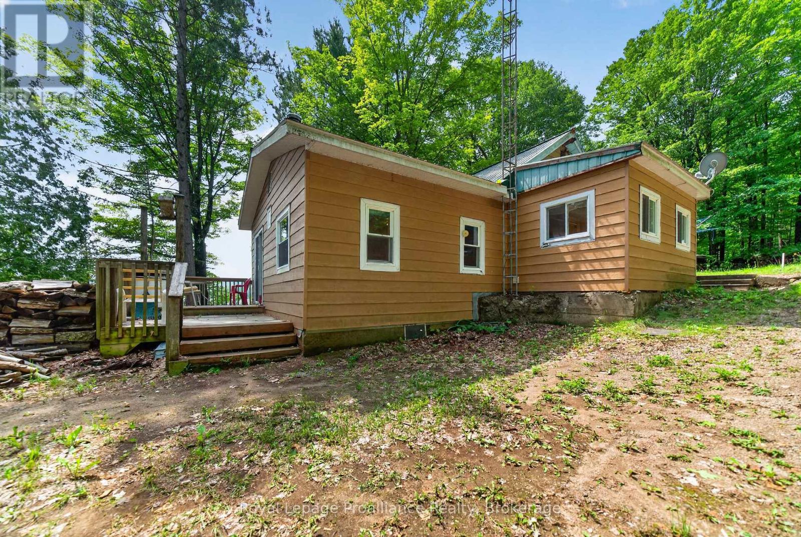 1166 ROCKY LANE - 3