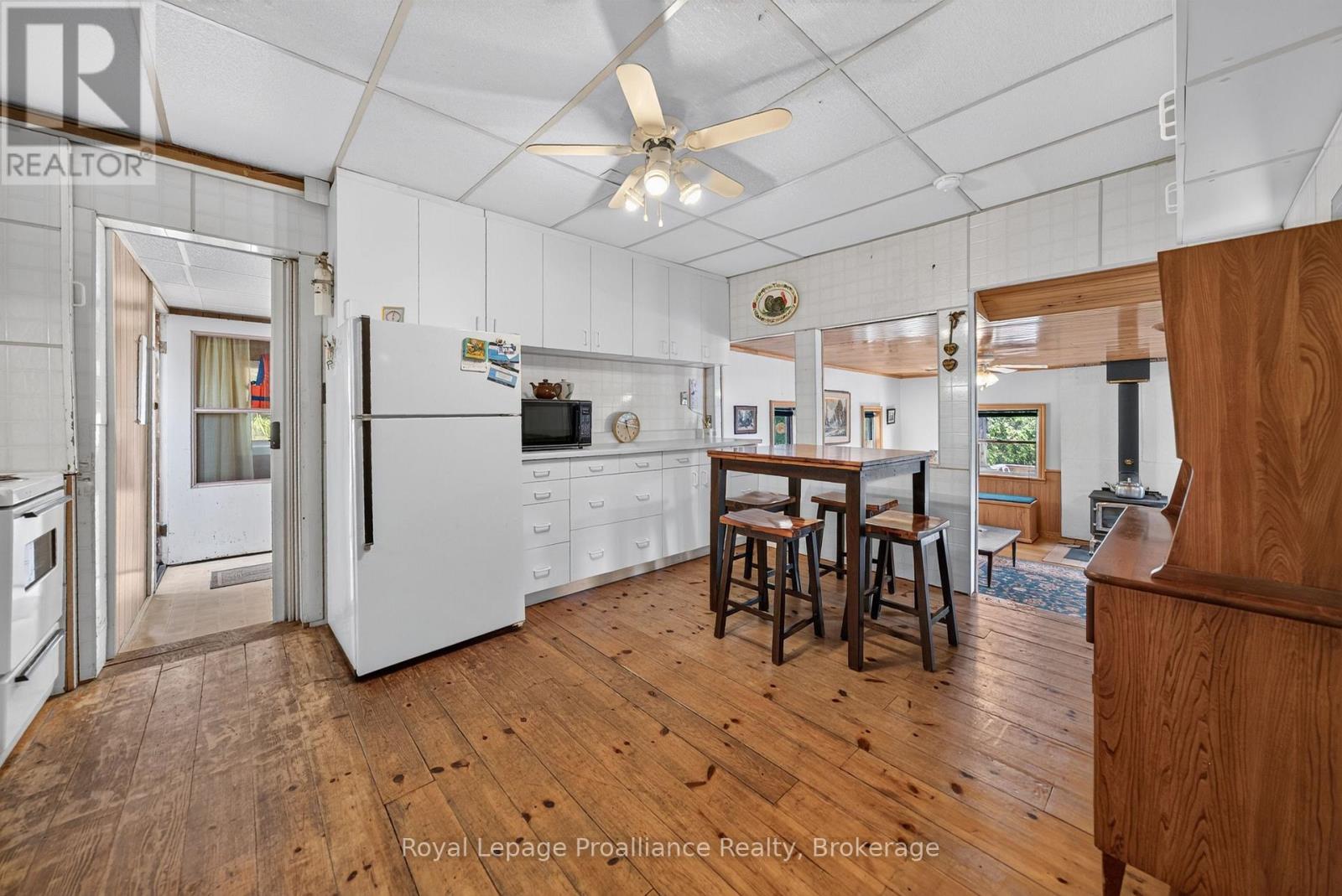 1166 ROCKY LANE - 7