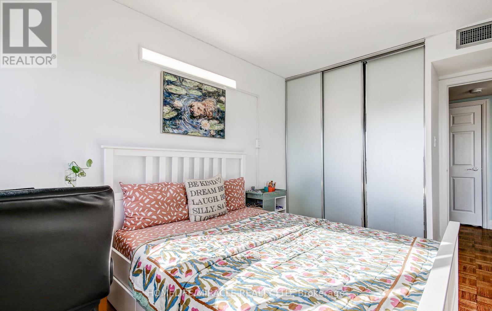 #504 1333 BLOOR STREET - 19