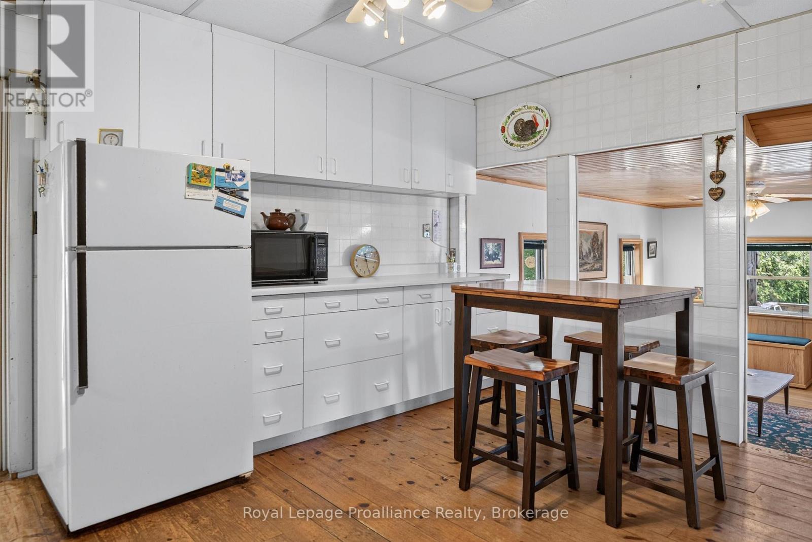 1166 ROCKY LANE - 9