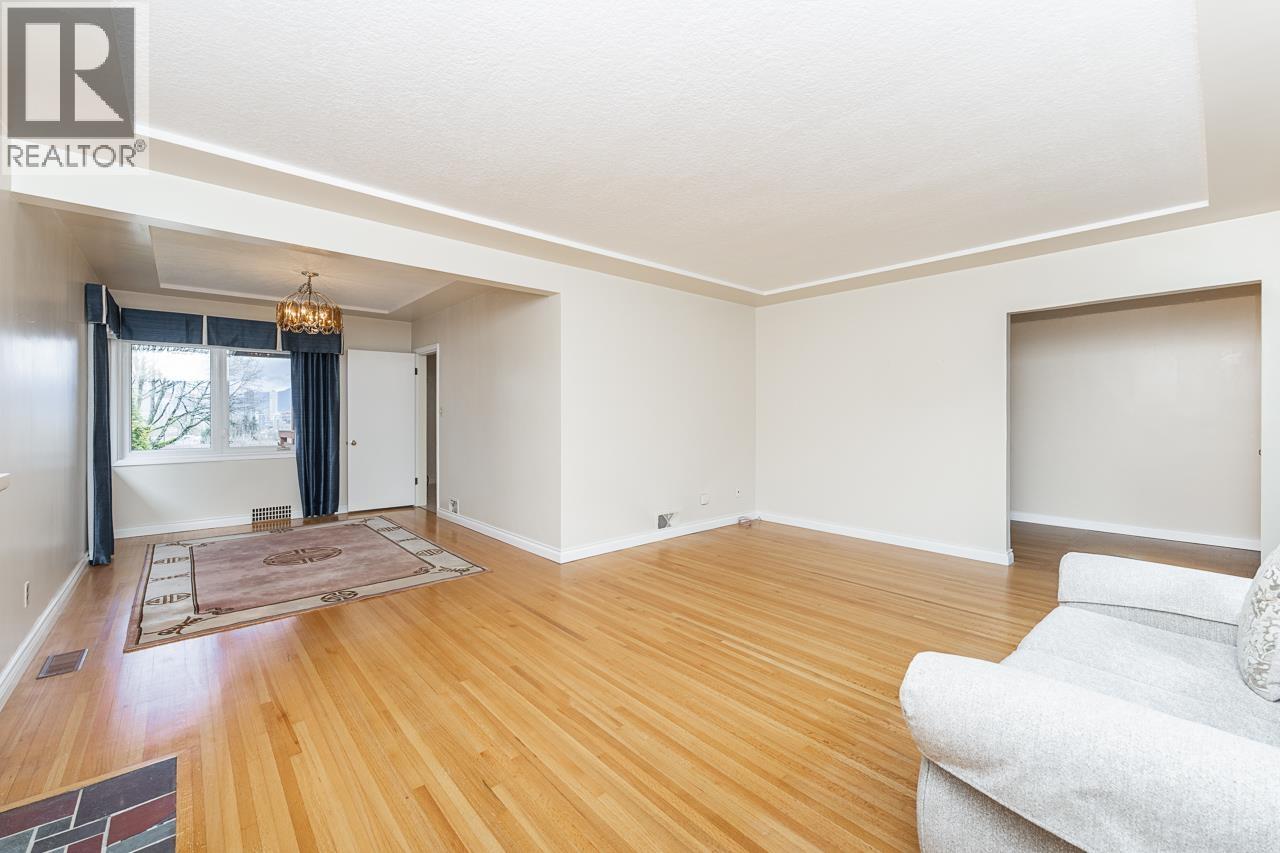 4457 BURKE STREET, Burnaby
