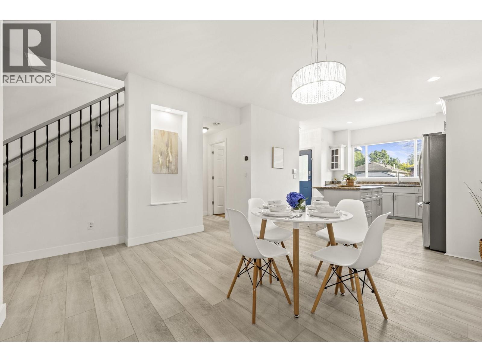 24222 103 AVENUE, Maple Ridge