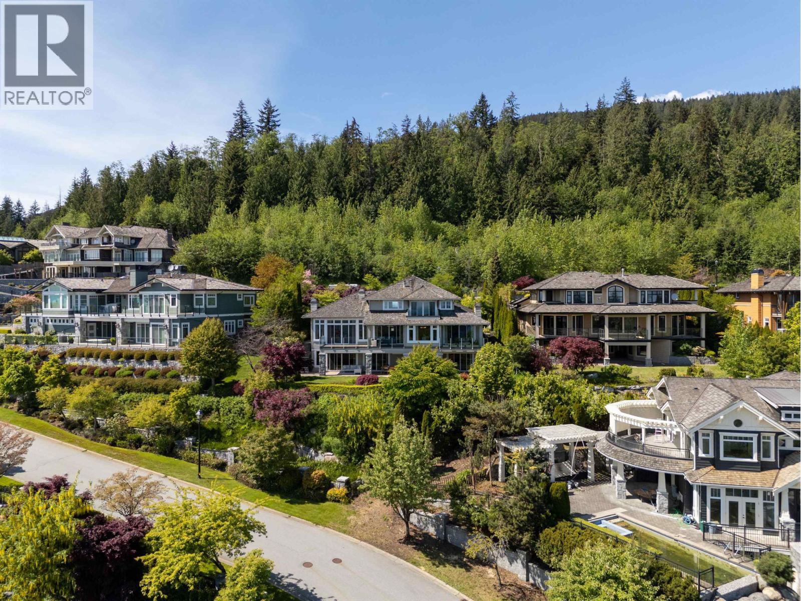 2356 KADLEC COURT, West Vancouver